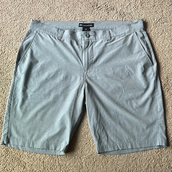 Travis Matthew Grey Golf Shorts 10” - Picture 1 of 5